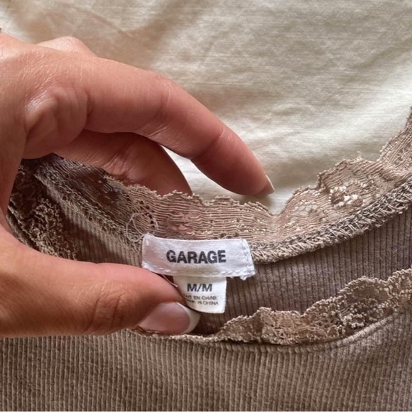 Garage Brown Lace-Trimmed Cropped Tank Top - Size M - Picture 2 of 2